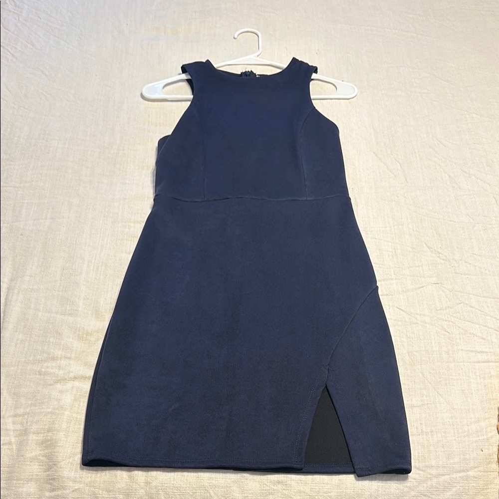 Elegant Navy Sleeveless Dress